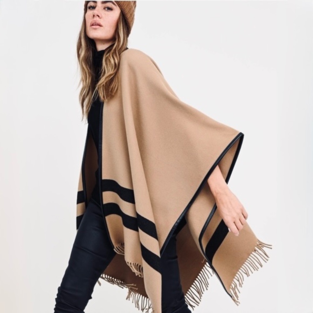 Moncler Beige Virgin Wool Logo Cape With Black Leather Trim And Fringe - Picture 2 of 15